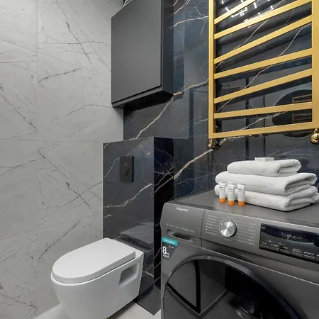 Mieszczanska With Spa & Gym By Renters Apartment Breslau