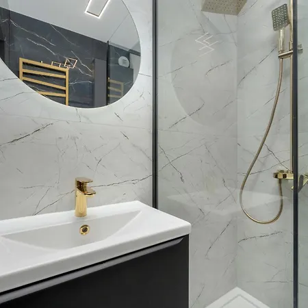 Mieszczanska With Spa & Gym By Renters * Breslau